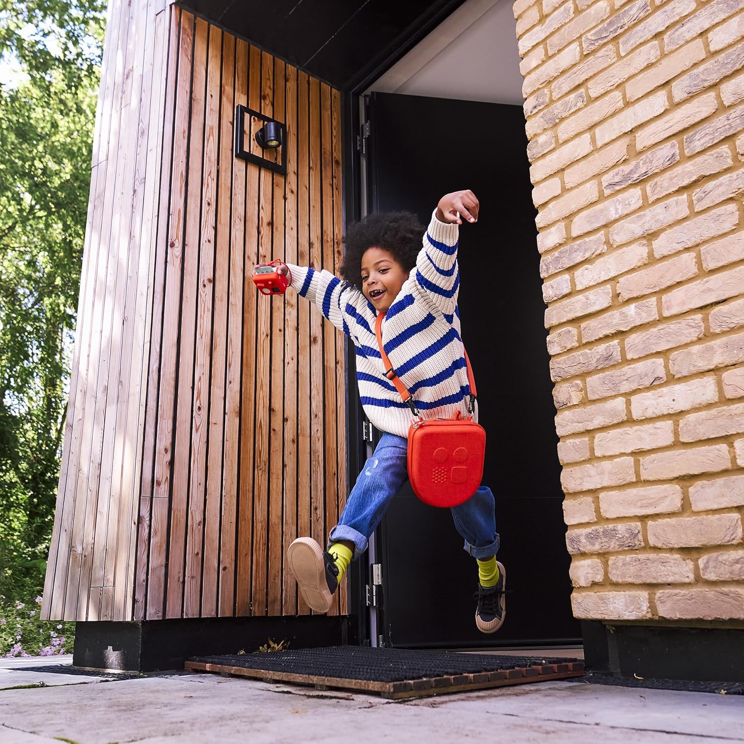 Boîte à histoires Yoto Mini + Pack La Petite Bibliothèque des Émotions – Yoto