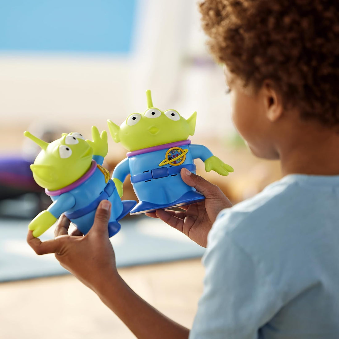Cadeaux fans d'Alien (Toy Story) : idées originales 2026