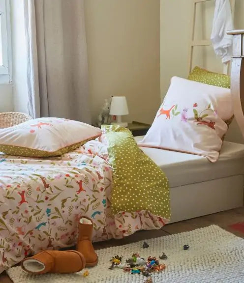 Comment choisir une taie d’oreiller enfant adaptée ? Guide complet pour les parents