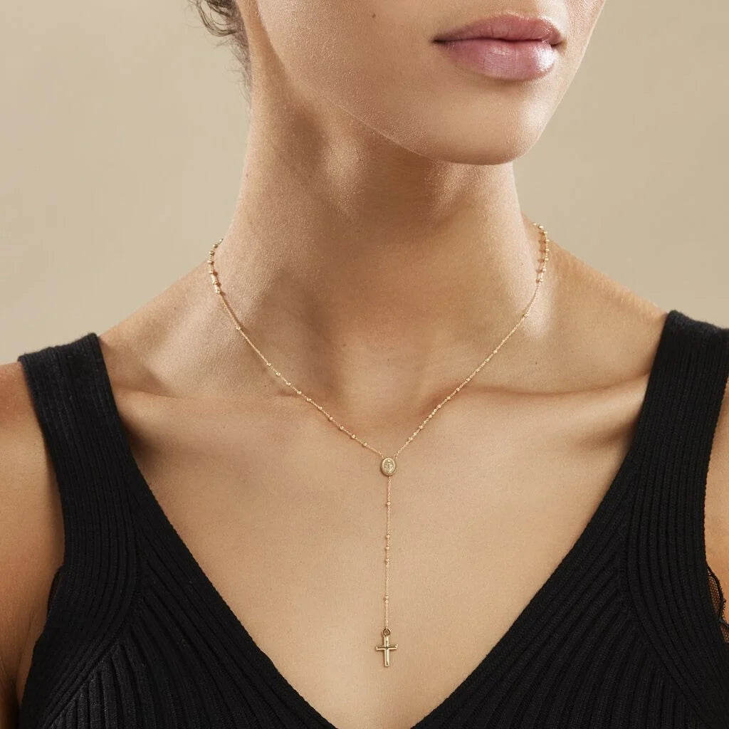 Collier Evelina Croix Maille Boule Or Jaune : l’élégance du chapelet revisité
