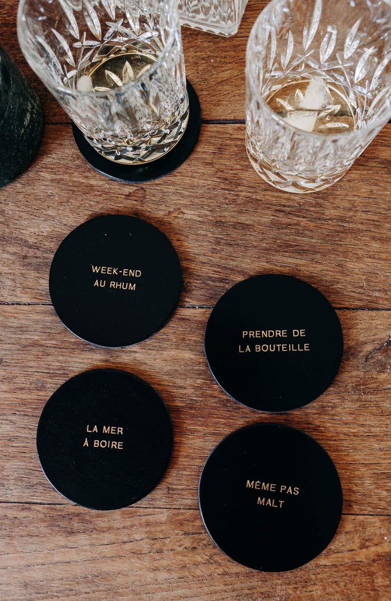 Dessous de verres en cuir