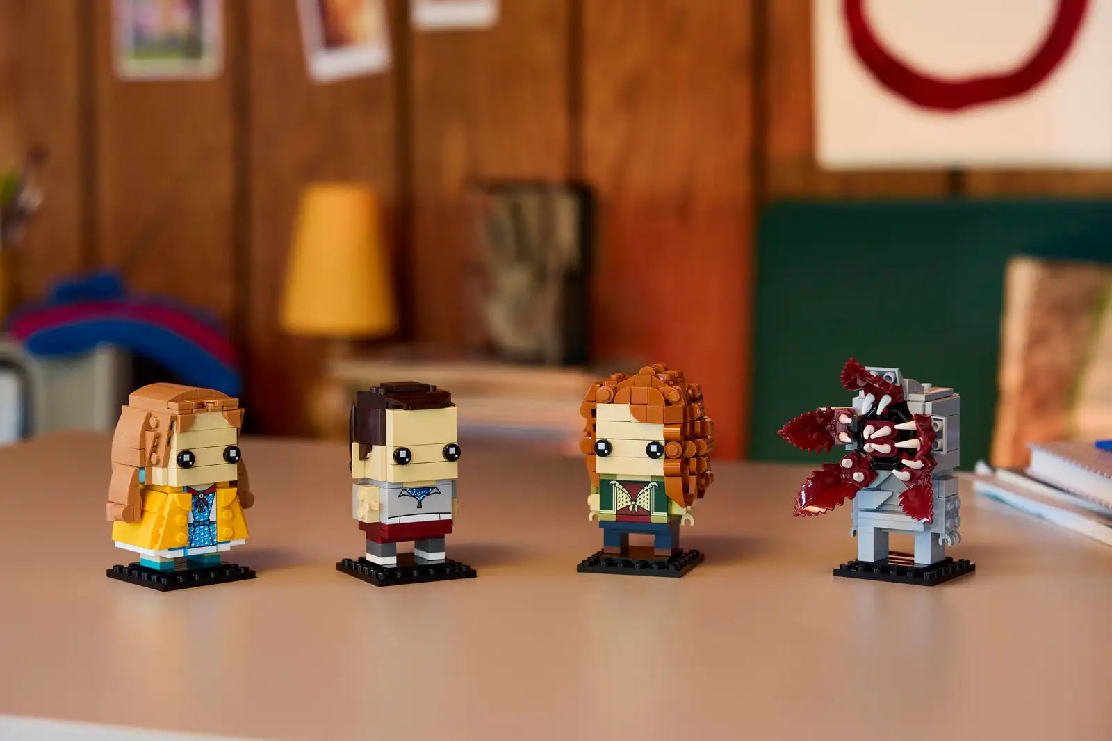 LEGO BrickHeadz Stranger Things – Figurines de Onze, Max, Démogorgon et Holly (40879)