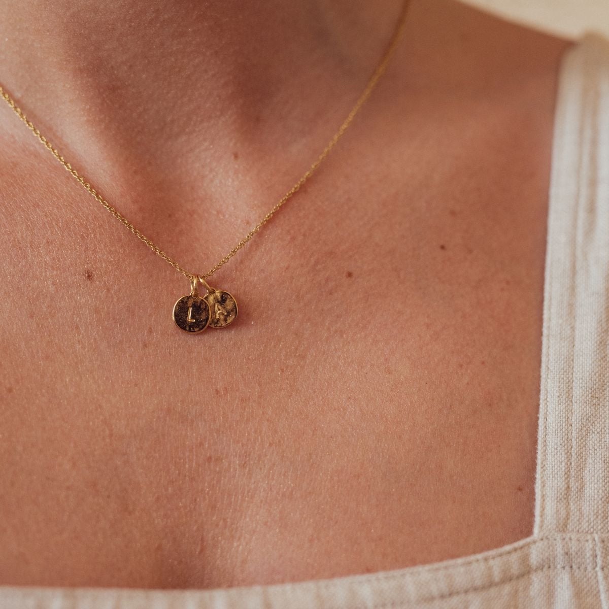 Collier personnalisé avec initiales - Le cadeau plein de sens à offrir