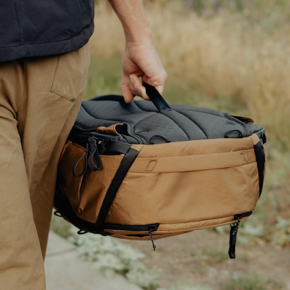 Peak Design Travel Backpack 45L Coyote : le sac premium modulable Peak Design