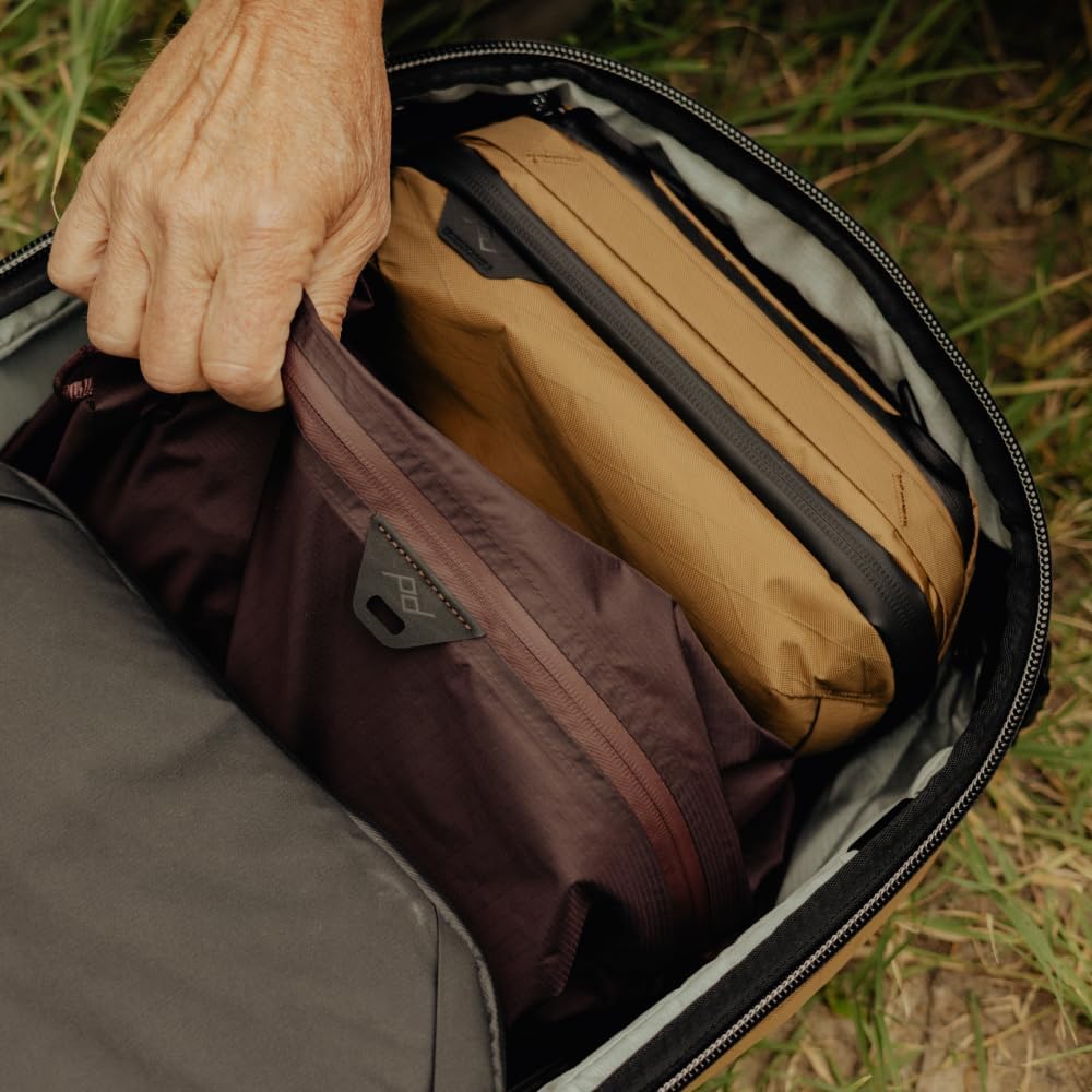 Peak Design Travel Backpack 45L Coyote : le sac premium modulable Peak Design