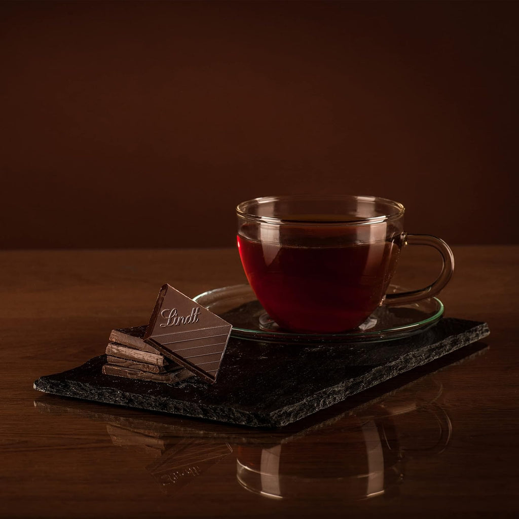 Tablette Excellence Noir à la Pointe de Piment Rouge - Lindt