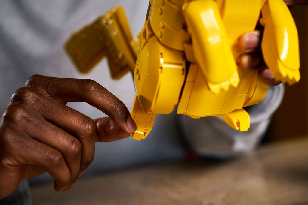 LEGO Pokémon Pikachu et Poké Ball