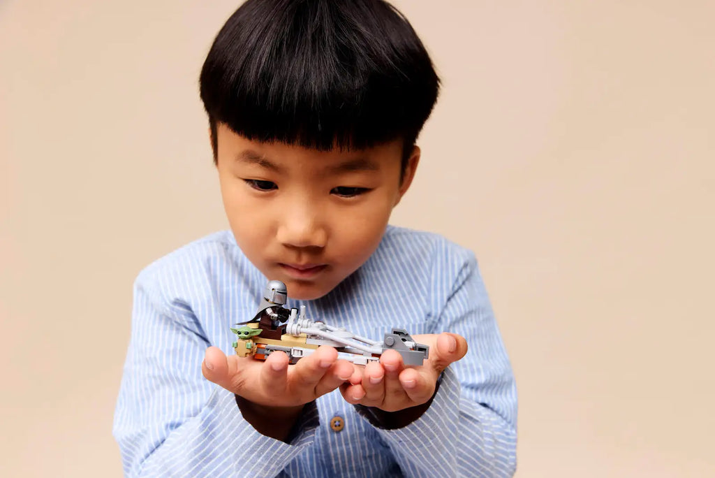 LEGO Star Wars – Le speeder bike du Mandalorien et Grogu 75436