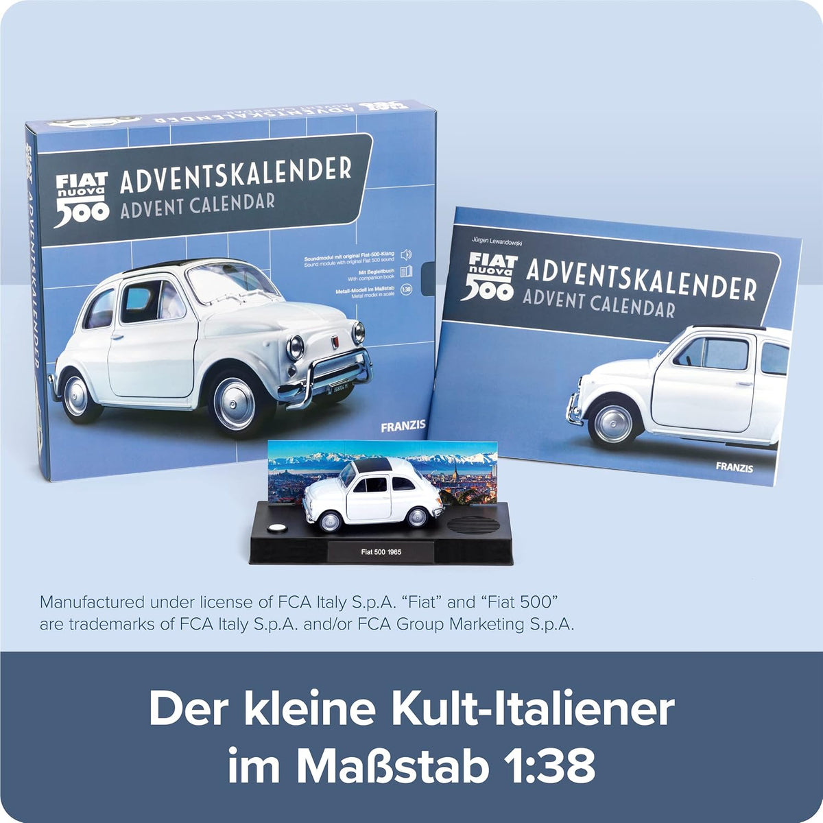 Maquette Fiat 500 1:38 sur son socle et livre