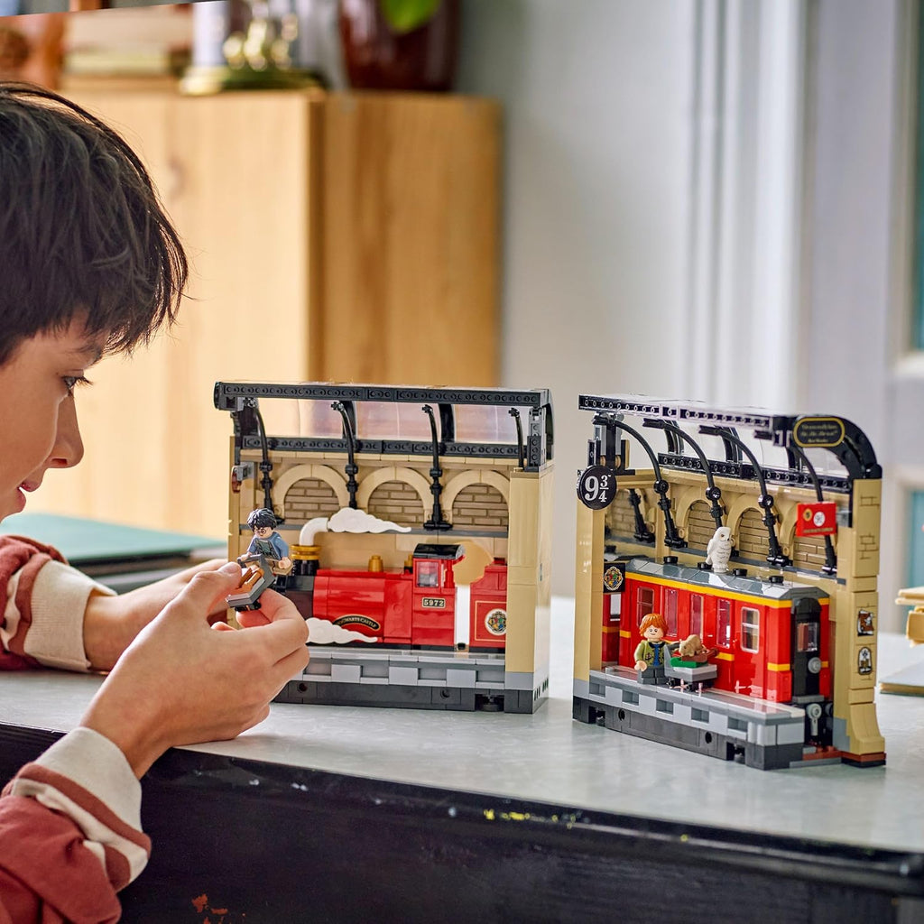 LEGO Harry Potter Book Nook : le Poudlard Express qui s’invite dans ta bibliothèque