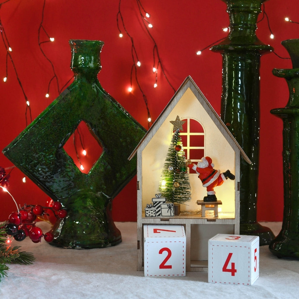 Calendrier de l'Avent Blachere Illumination Maison en bois LED blanc chaud