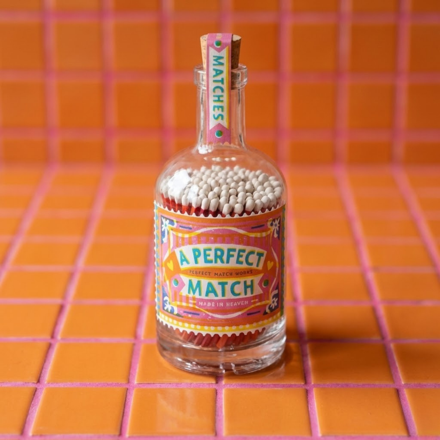Bouteille d'allumettes déco Perfect Match au design coloré