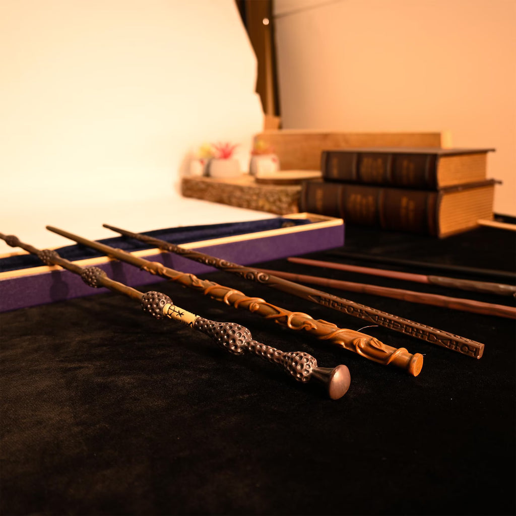 Baguette de sorcier personnalisée avec boîte - 30 styles au choix