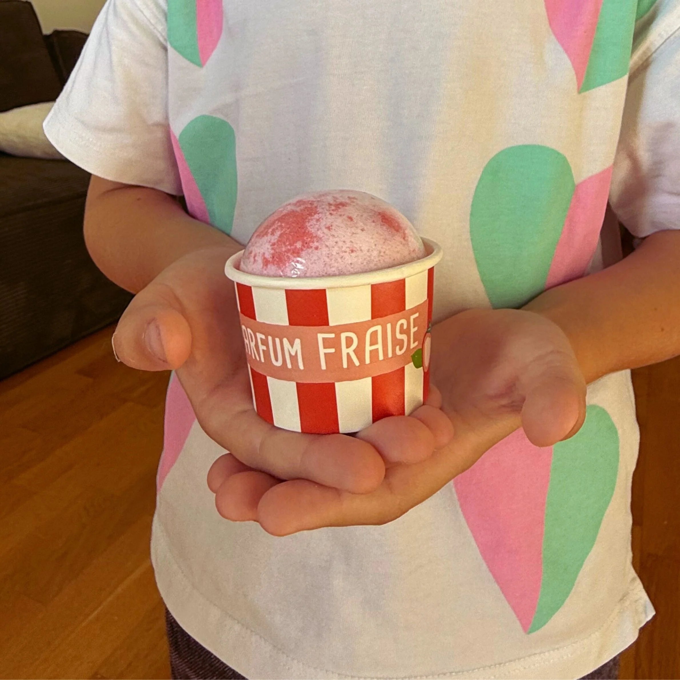 Bombe de bain glace à la fraise French Tendance