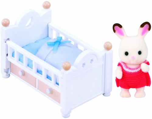 Figurine Bébé Lapin Chocolat Sylvanian Families 5 cm + Lit et Accessoires