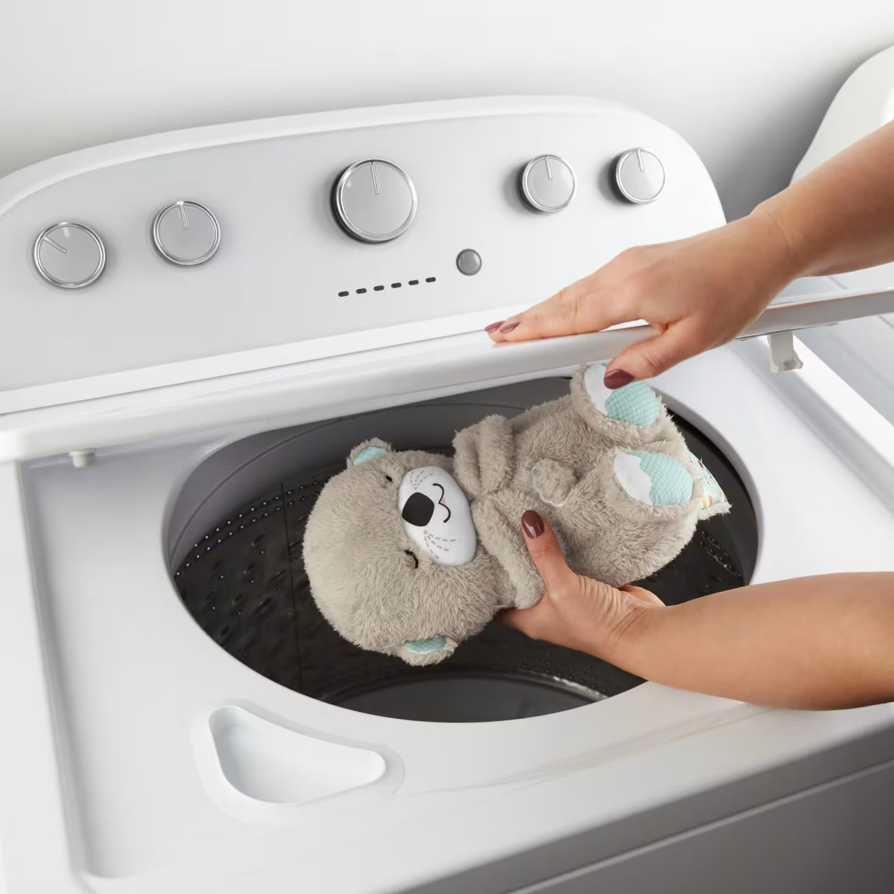 Peluche musicale Ma Loutre Câlins Bonne Nuit - Fisher-Price