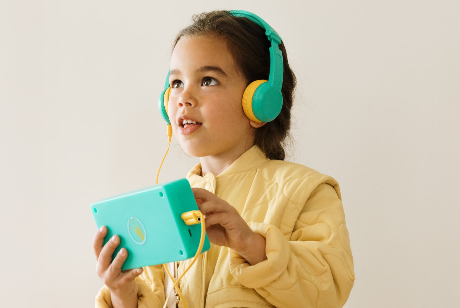 Boîte à histoires avec casque audio enfant Ma Fabrique à histoires verte et son casque