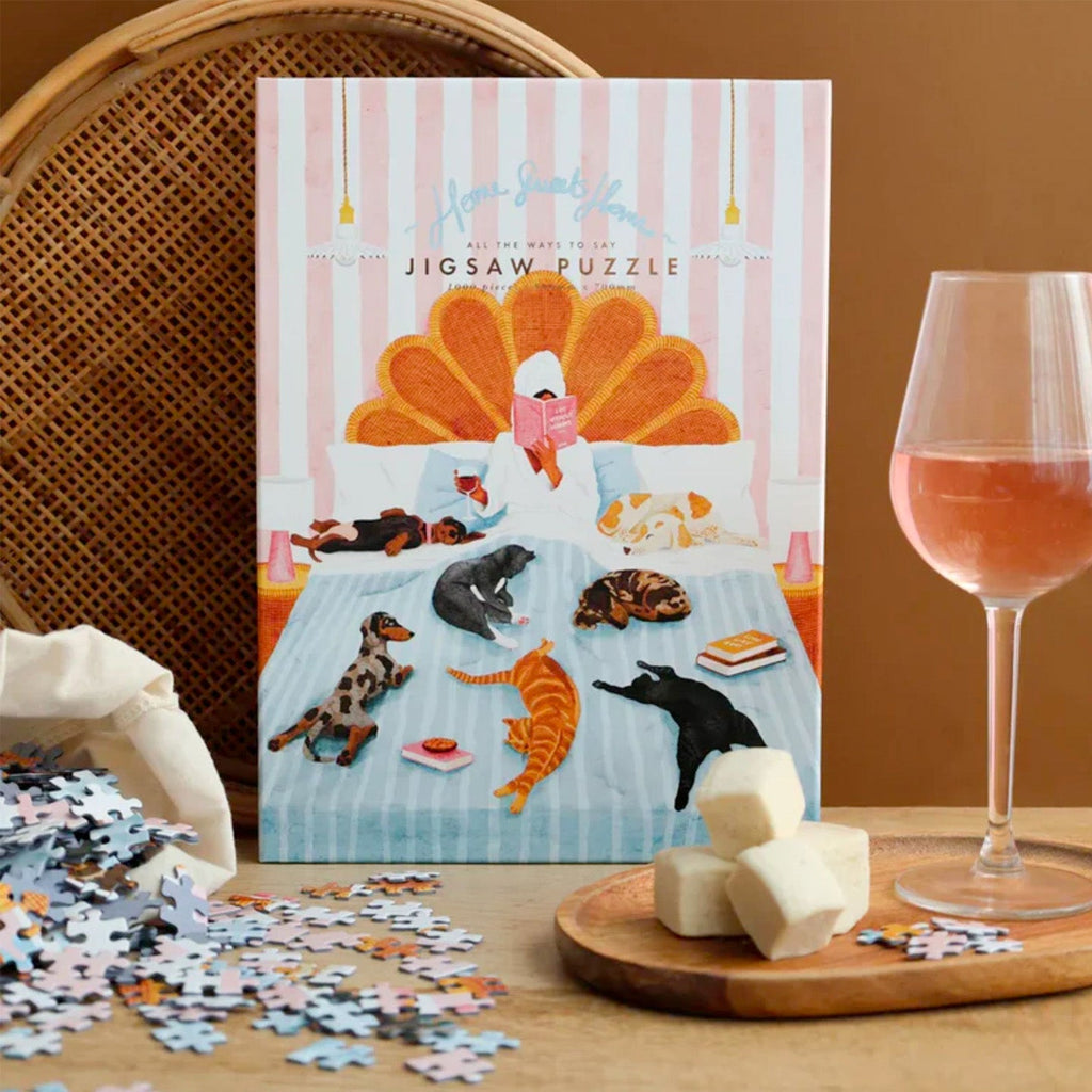 Puzzle La vie sans humain illustrant un cocon douillet avec des chats
