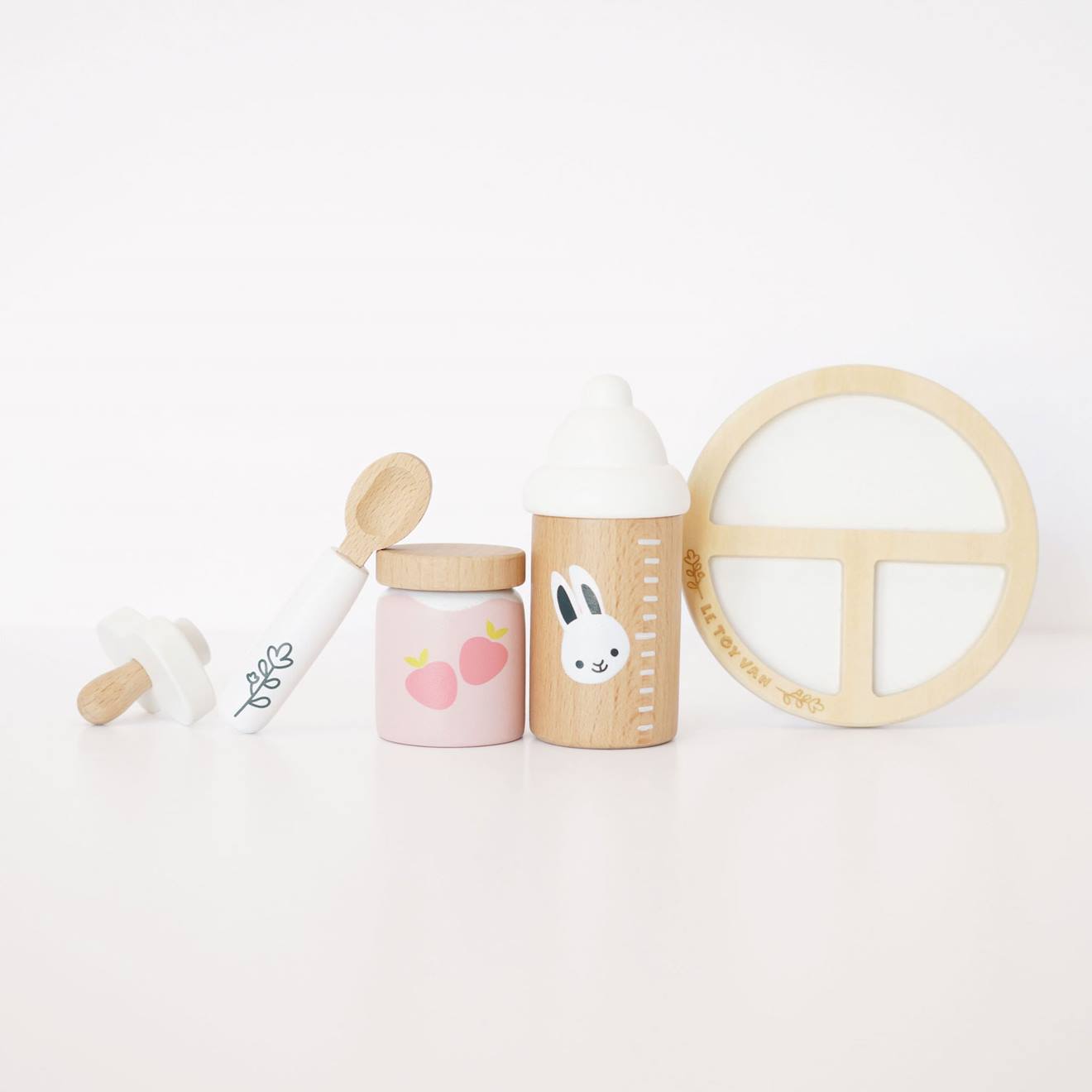 Accessoires pour poupées beige