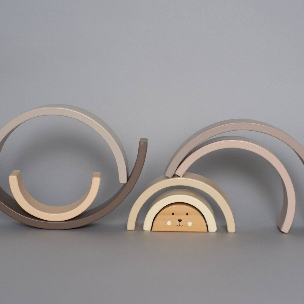 Arc en ciel en bois à empiler beige, gris, blanc