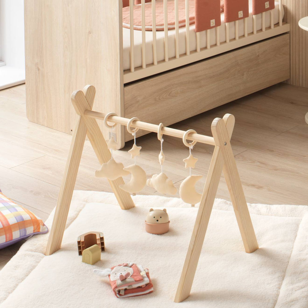 Arche d'éveil bois avec 4 jouets - uni sauge beige