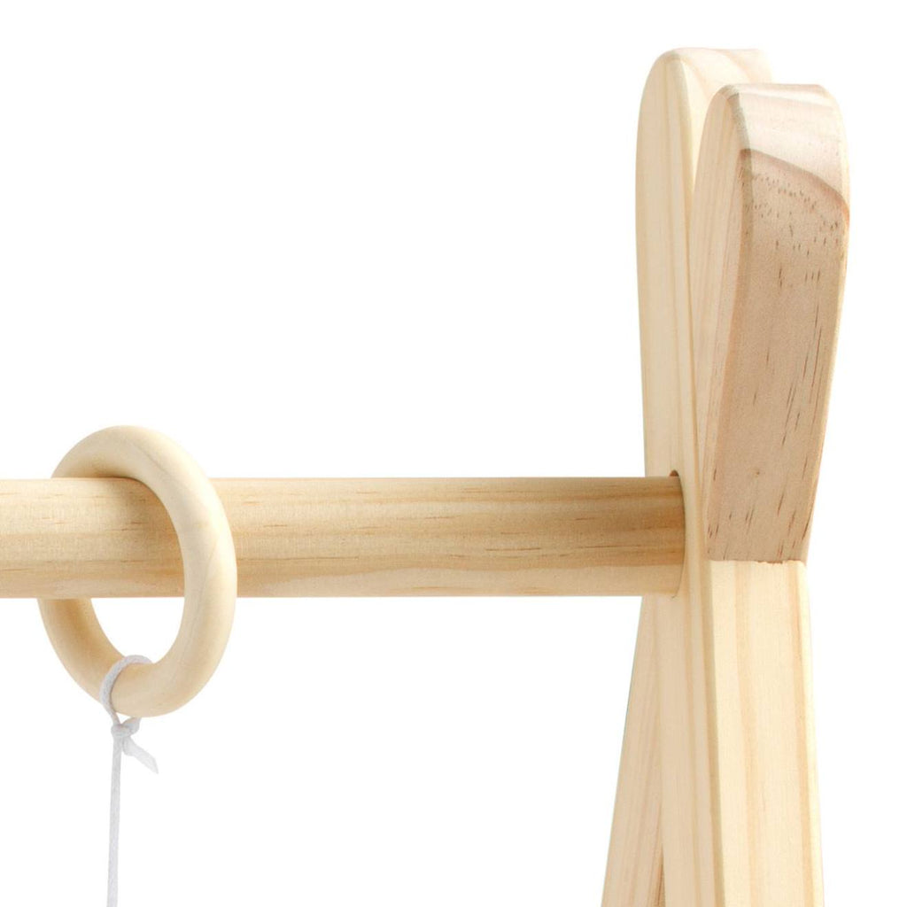 Arche d'éveil bois avec 4 jouets ecru/caramel