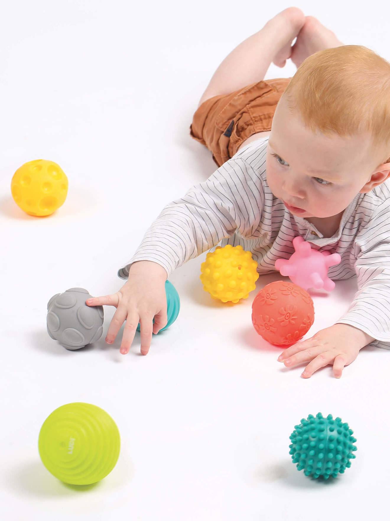 Assortiment de 8 balles - multicolore
