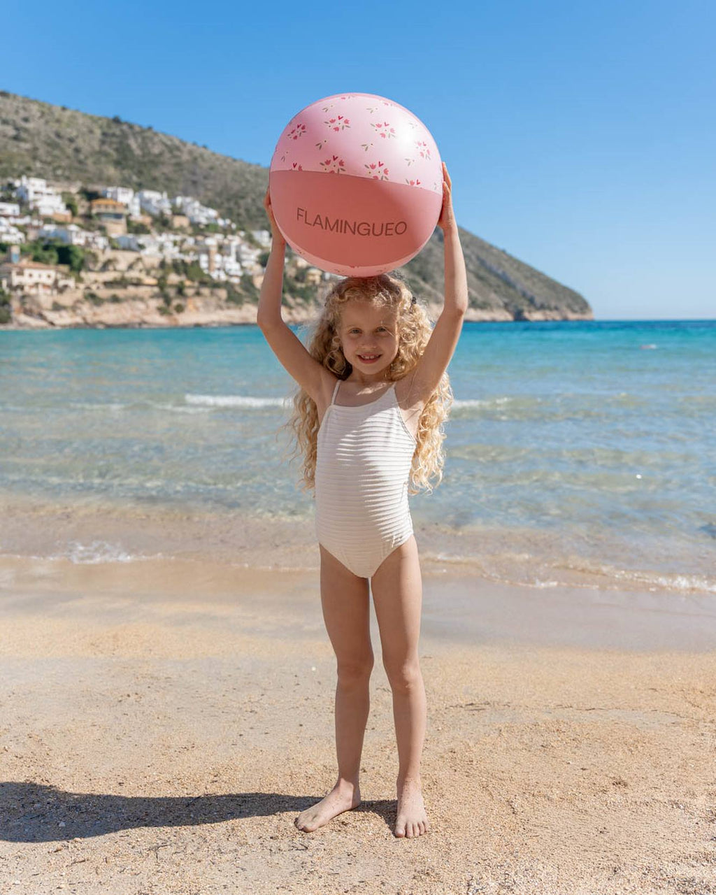 Balle gonflable enfant pour plage et piscine rose