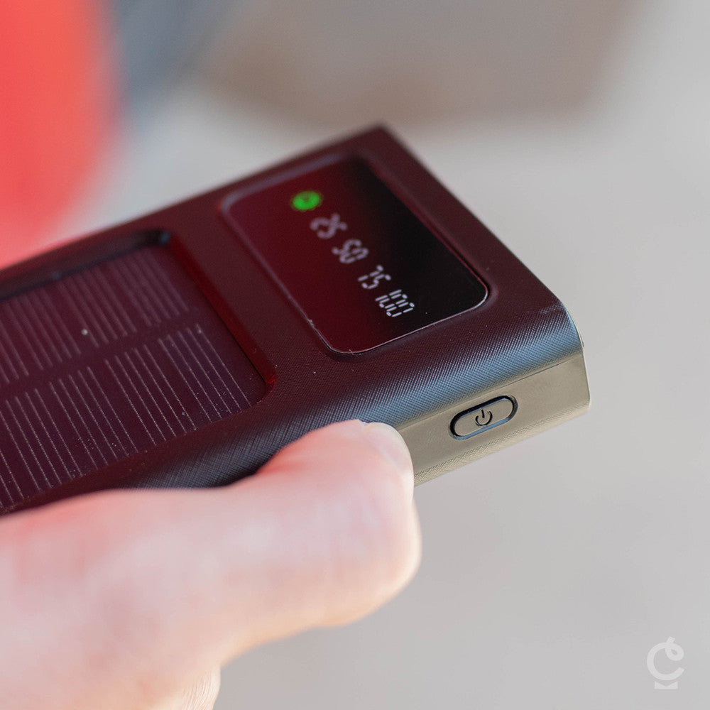 Batterie Externe Solaire 10000mAh - Chargeur et Accessoire de Chargement Livoo
