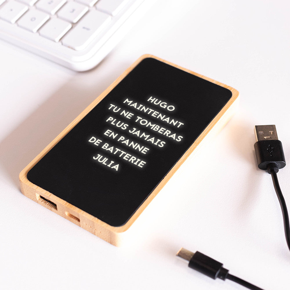 Batterie Lumineuse Message à Personnaliser - Chargeur Personnalisé CadoMaestro