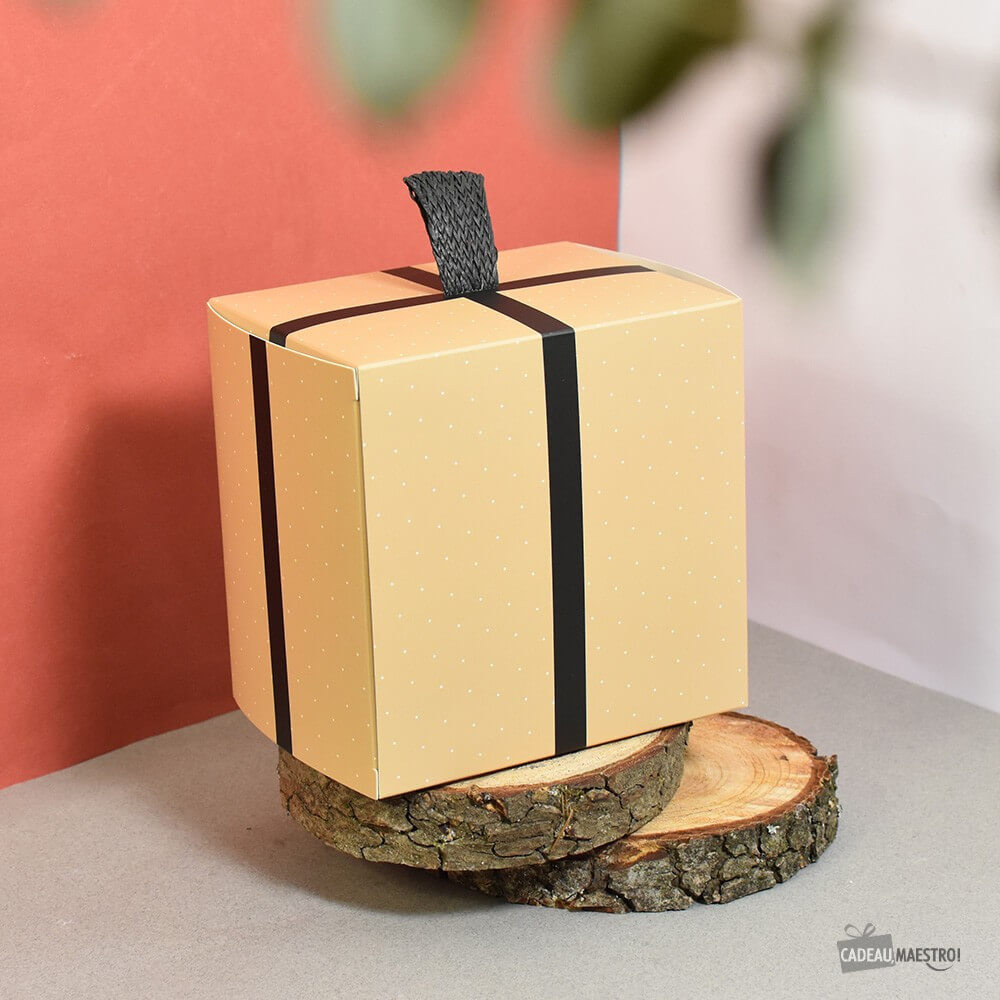 Boîte Cadeau Ruban Taille M - Papier Cadeau CadoMaestro