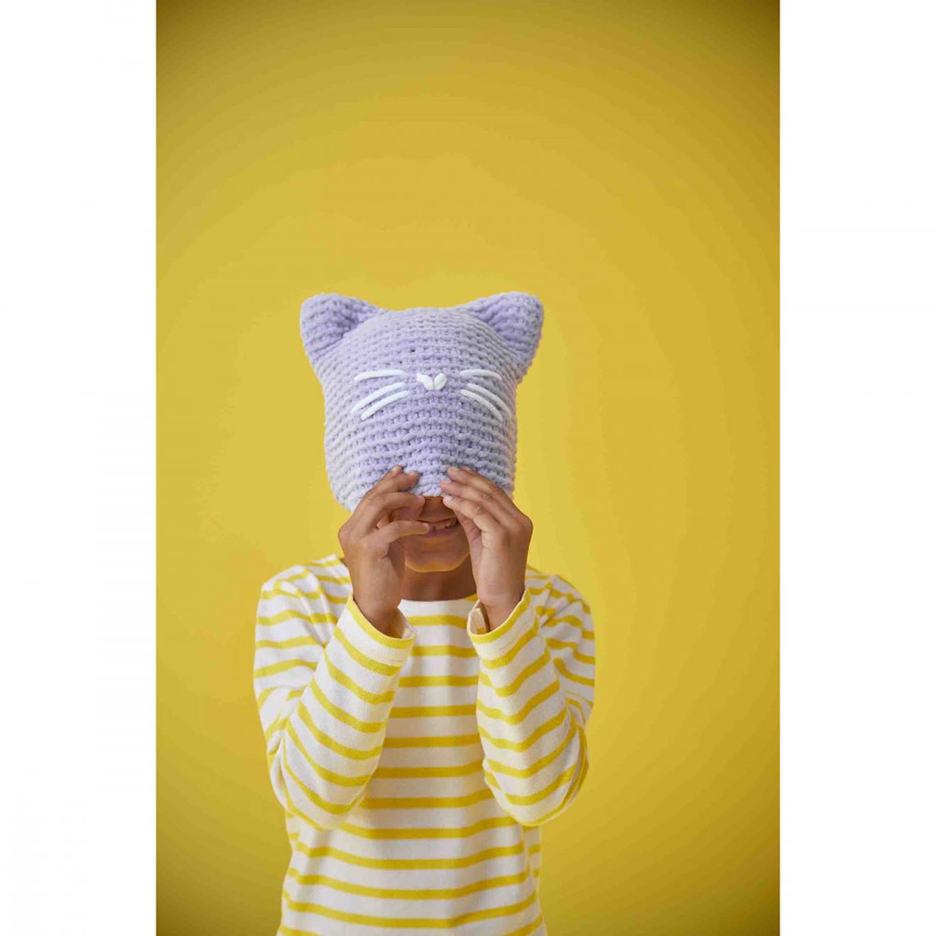 Bonnet à tricoter petit chat multicolore