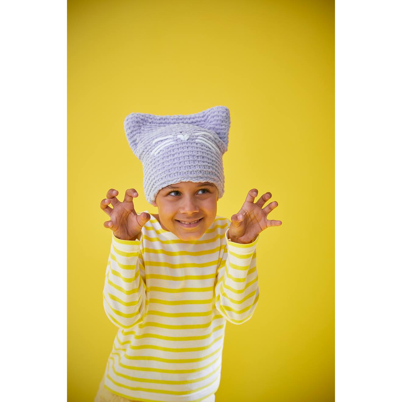 Bonnet à tricoter petit chat multicolore