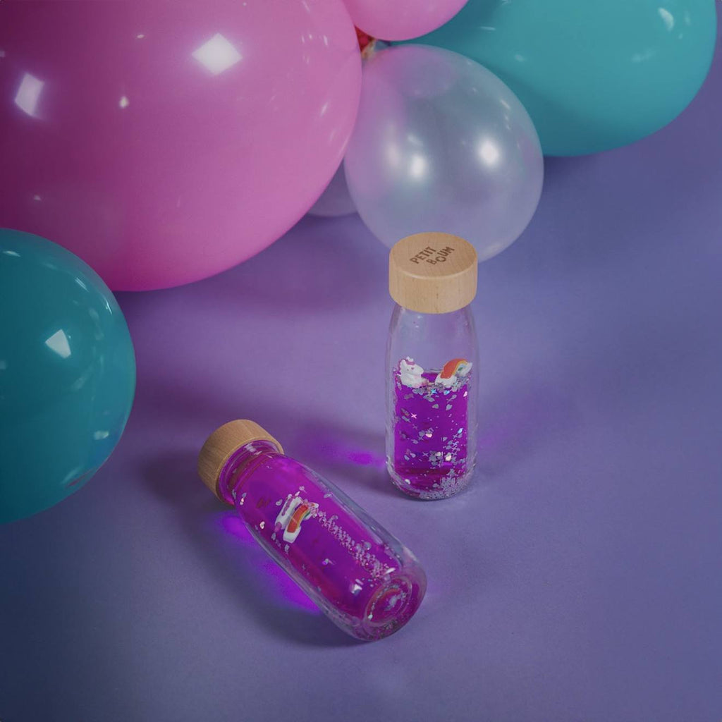 Bouteille sensorielle mouvement move violet, arc en ciel
