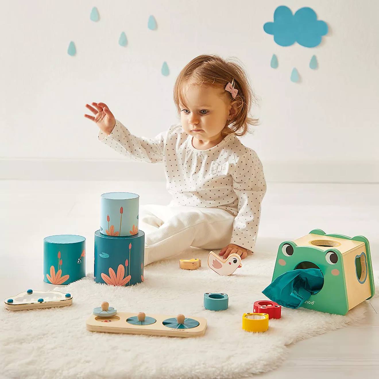Box Janod 12 mois, 4 jouestséveil multicolore