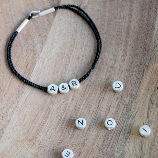 Bracelet personnalisé perles Affaire de Famille - Les Raffineurs