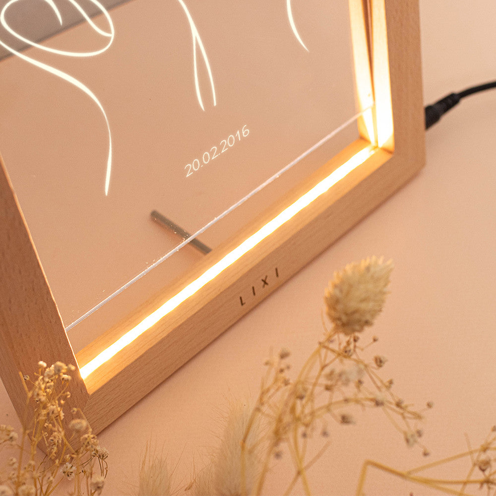 Cadre Lumineux Lixi Outline Coeur Couple à Personnaliser - Lampe Personnalisée