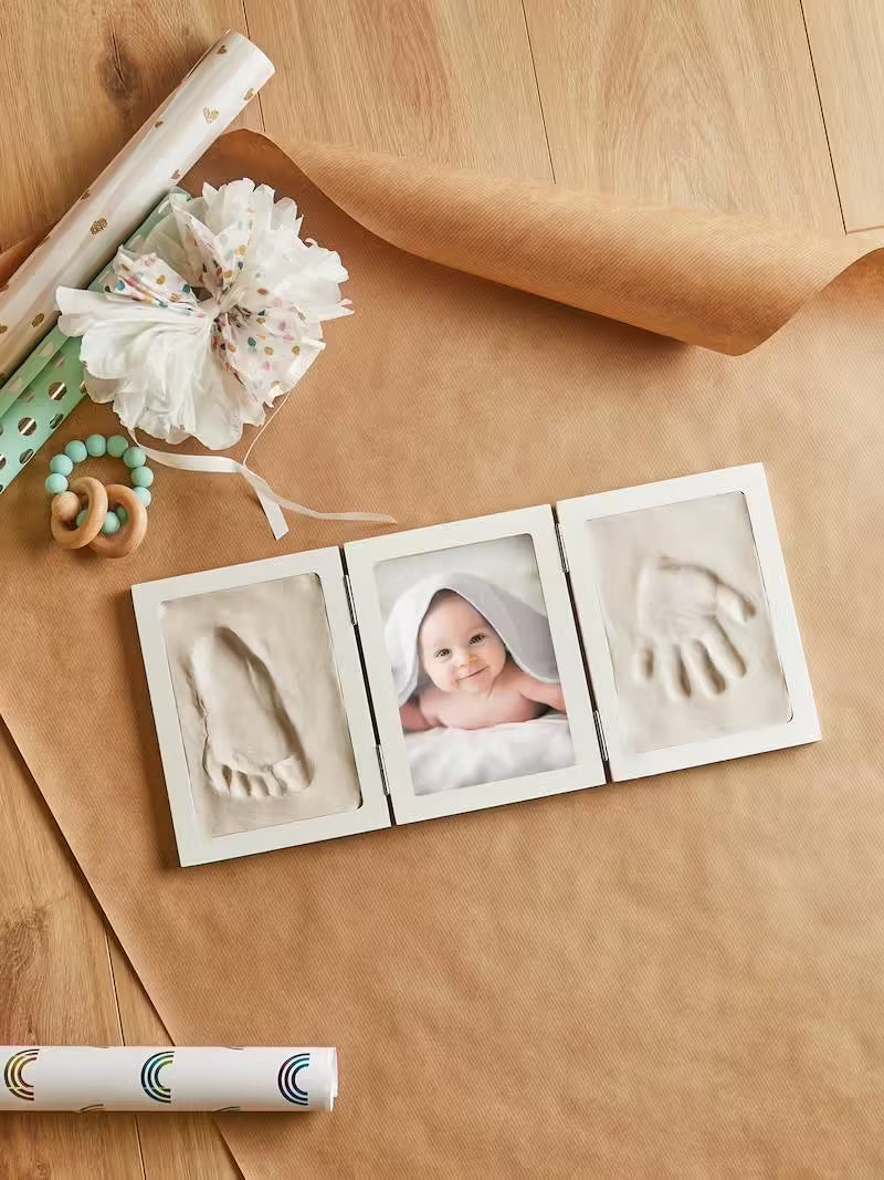 Cadre photo empreinte bébé en plâtre