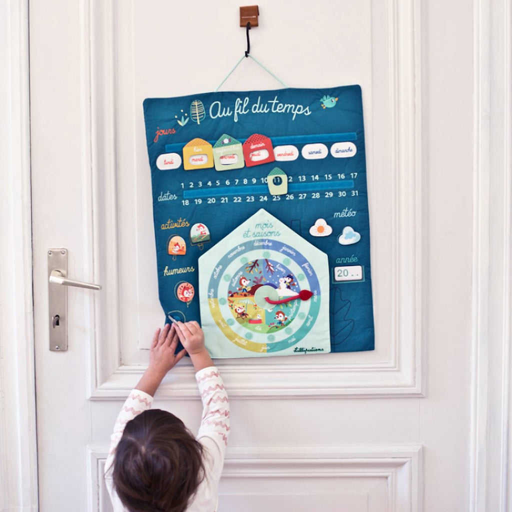 Calendrier au fil du temps bleu