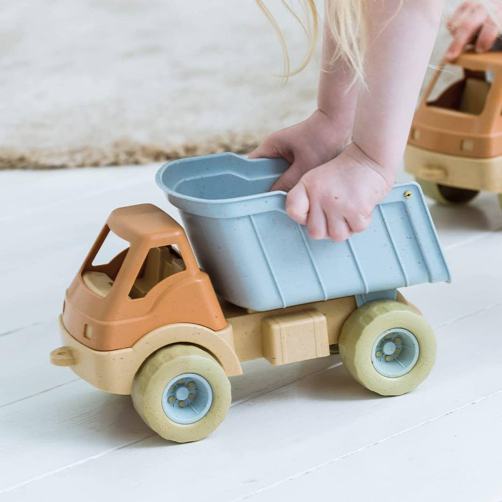 Camion benne en bioplastique orange