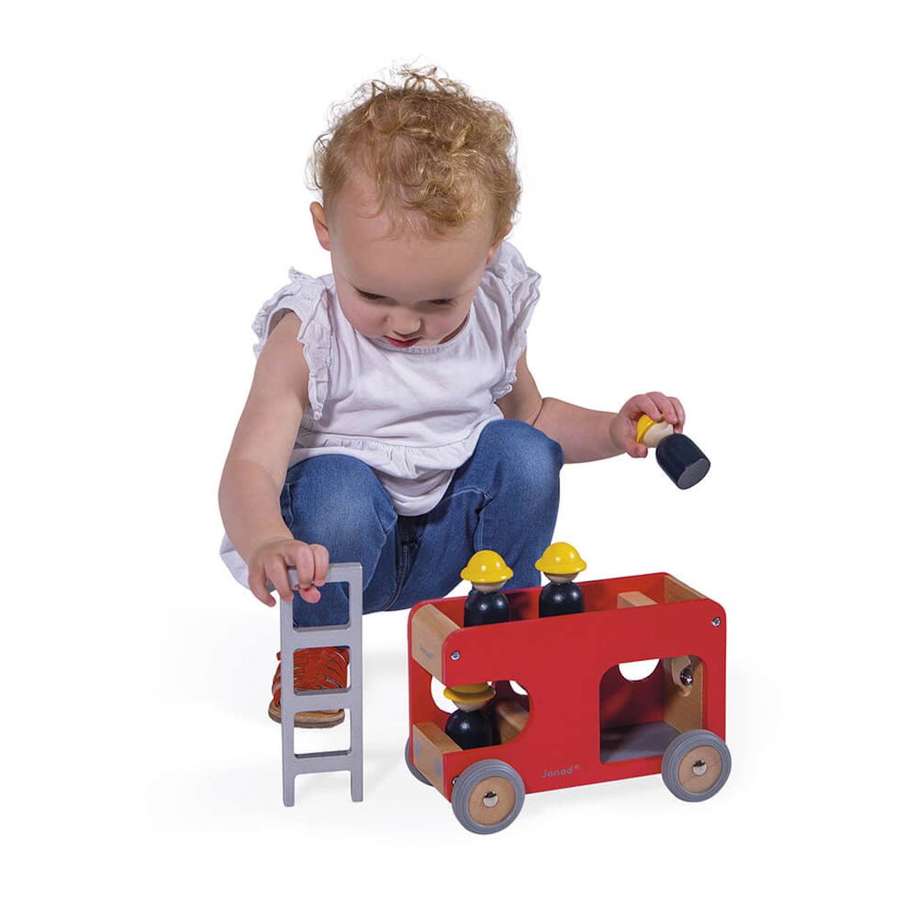 Camion de pompiers en bois FSC rouge