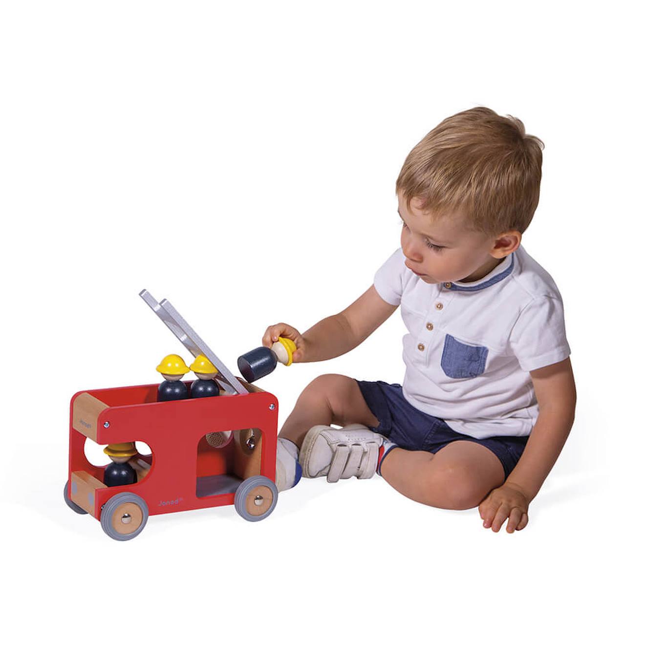 Camion de pompiers en bois FSC rouge