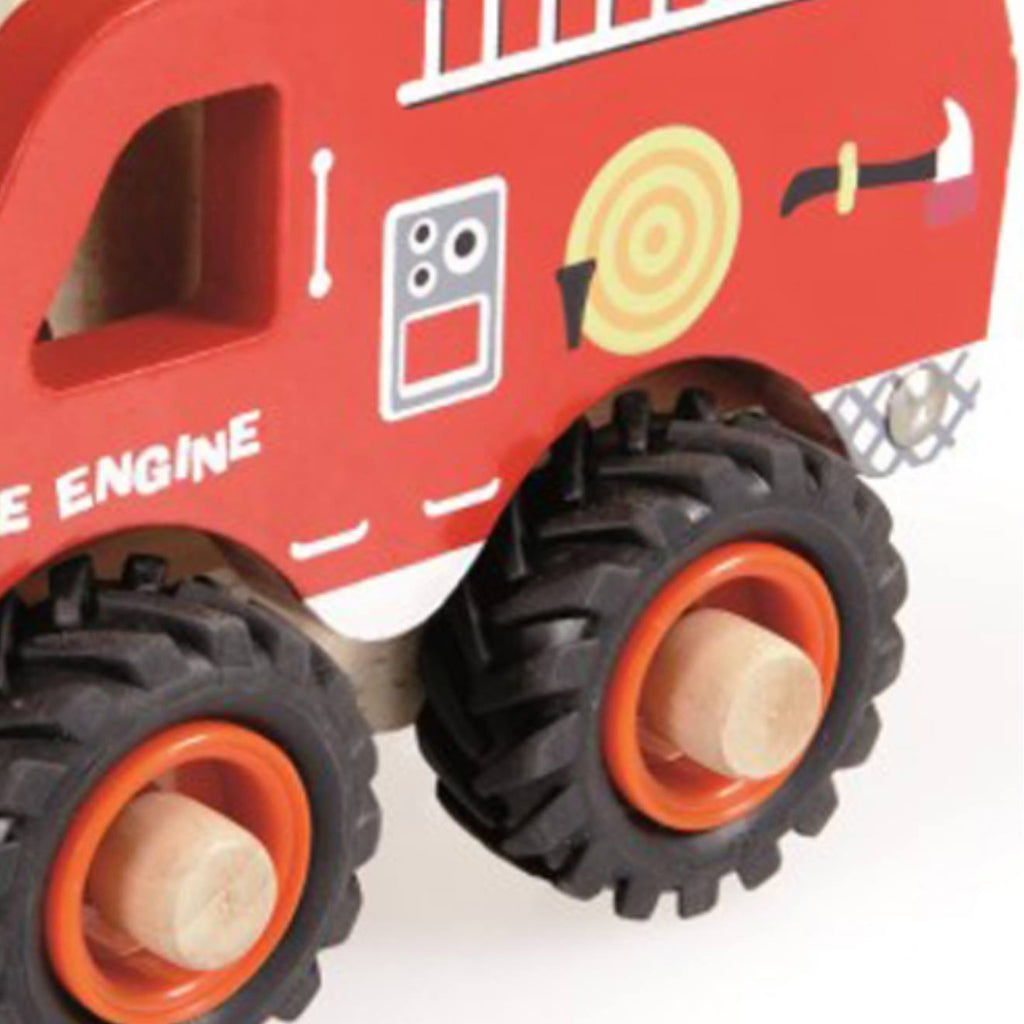 Camion de pompiers en bois rouge, noir, beige