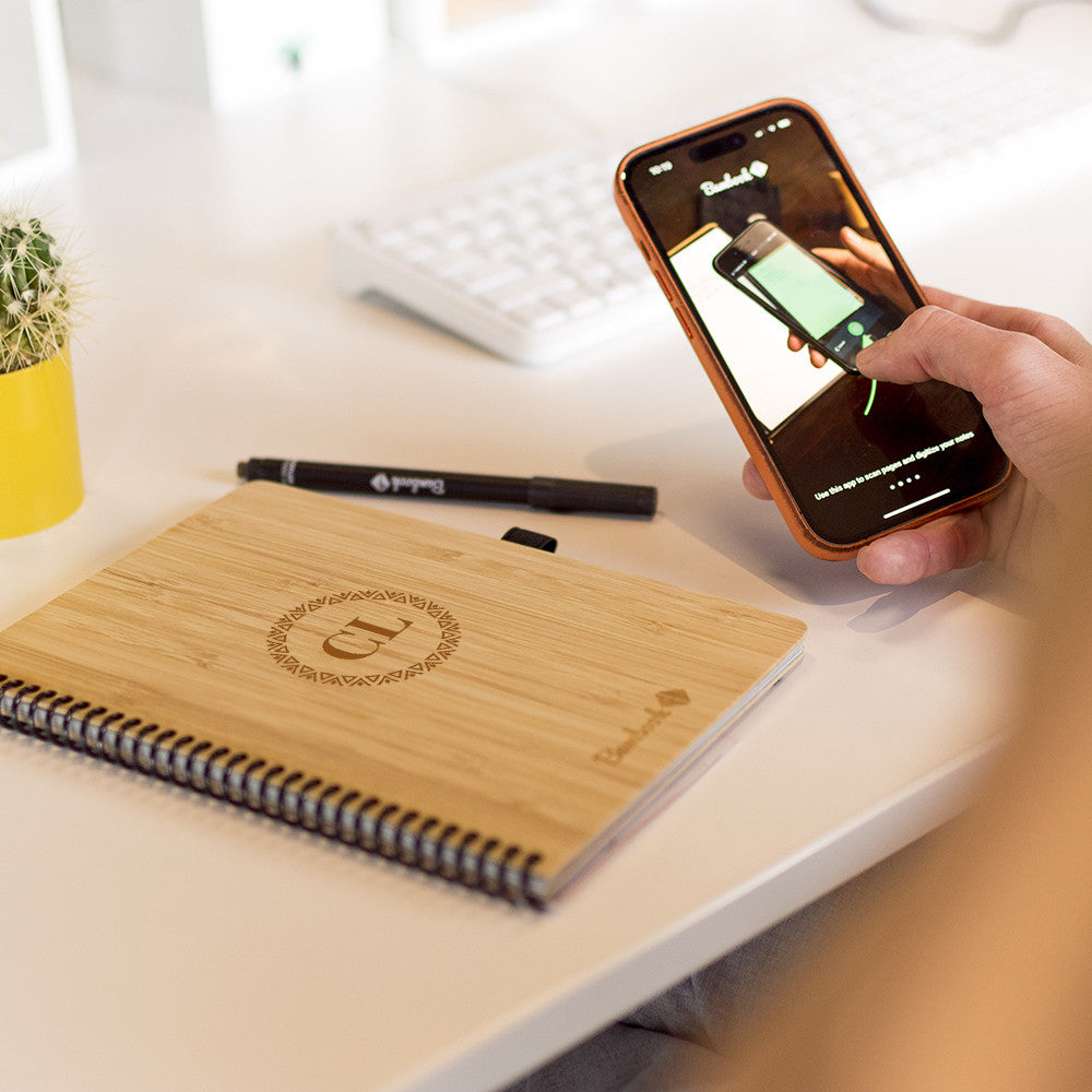 Carnet Connecté Effaçable en Bambou Initiales à Personnaliser Format A5 - Carnet Personnalisé