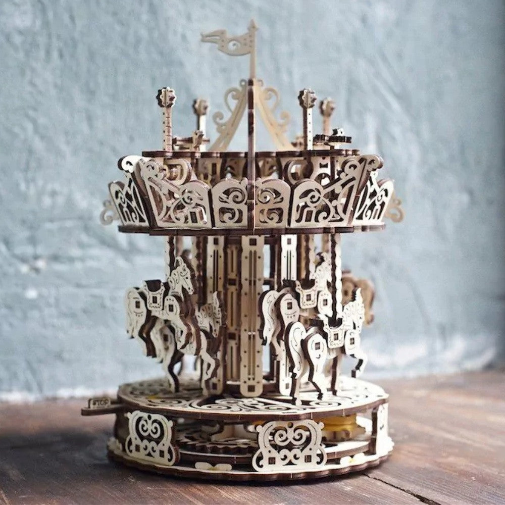 Grand Carrousel en Bois à Monter - Maquette Bois