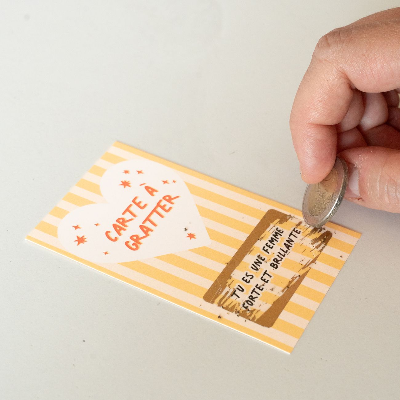 Carte à gratter Tu es forte et brillante avec enveloppe