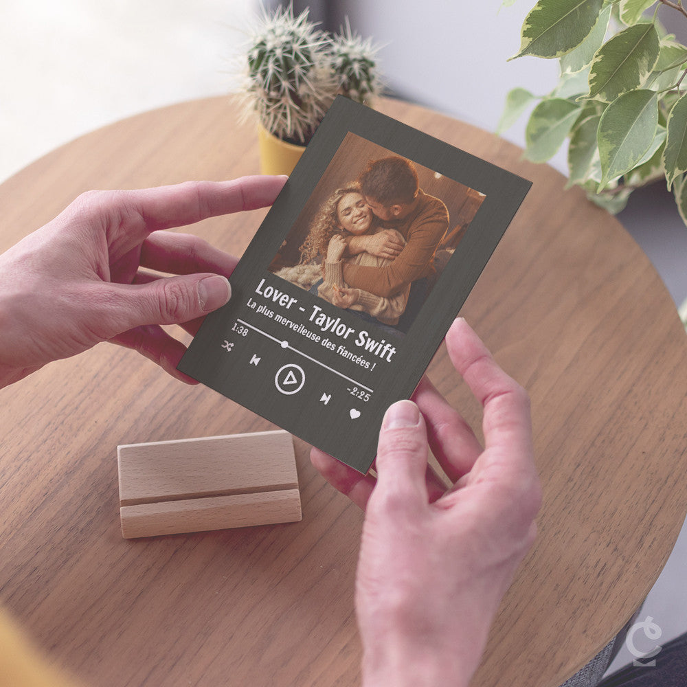 Carte en Bois Playlist à Personnaliser - Carte en Bois Personnalisable