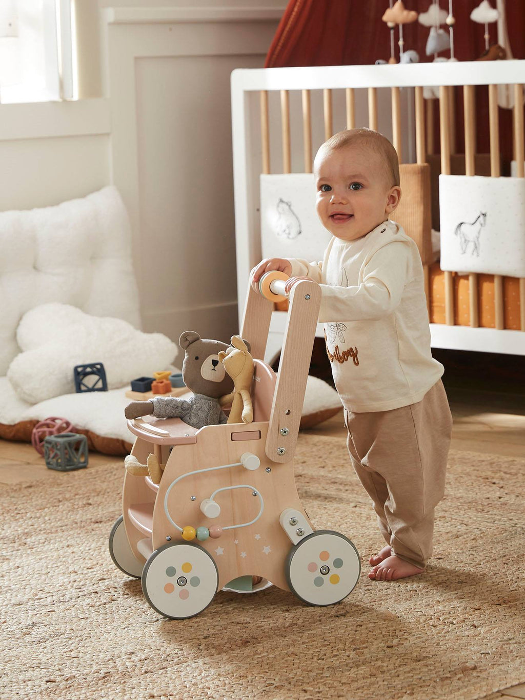 Chariot de marché poussette en bois FSC rose