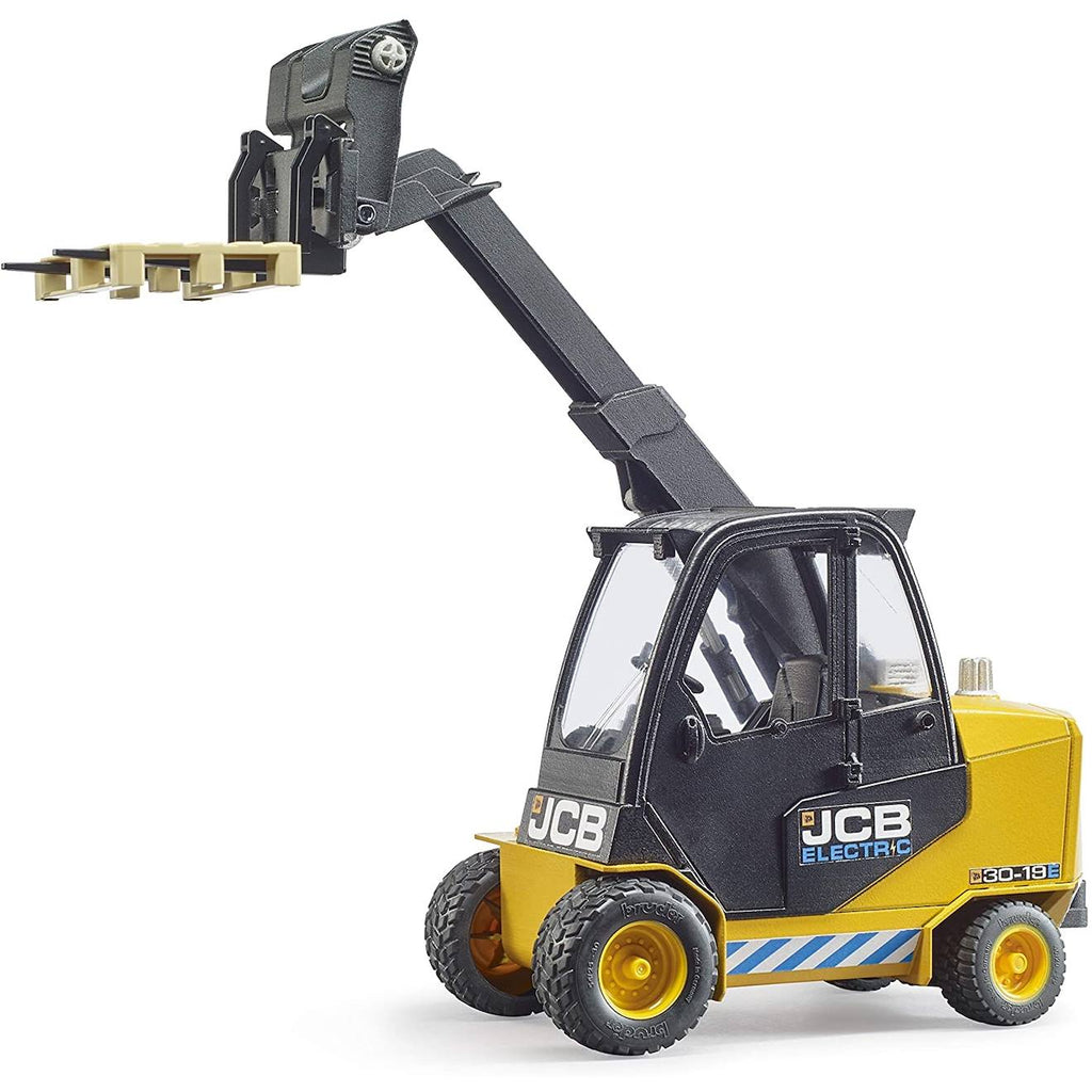 Chariot élévateur jcb teletruk avec palette jaune et noir
