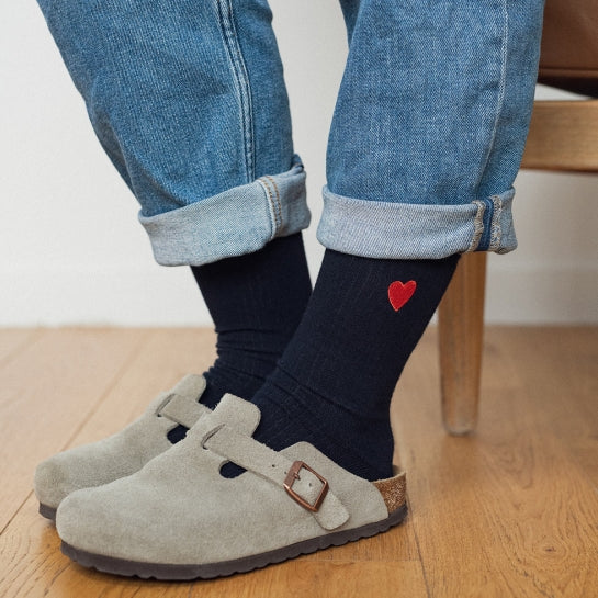Chaussettes brodées Cœur – Le petit cadeau qui fait toujours fondre